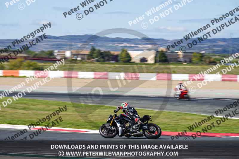 Circuito de Navarra;Spain;event digital images;motorbikes;no limits;peter wileman photography;trackday;trackday digital images